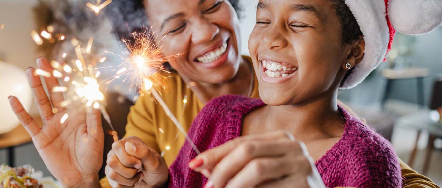 Celebrate New Year's Eve as a [Happy] Family Go Live Smart Go Live